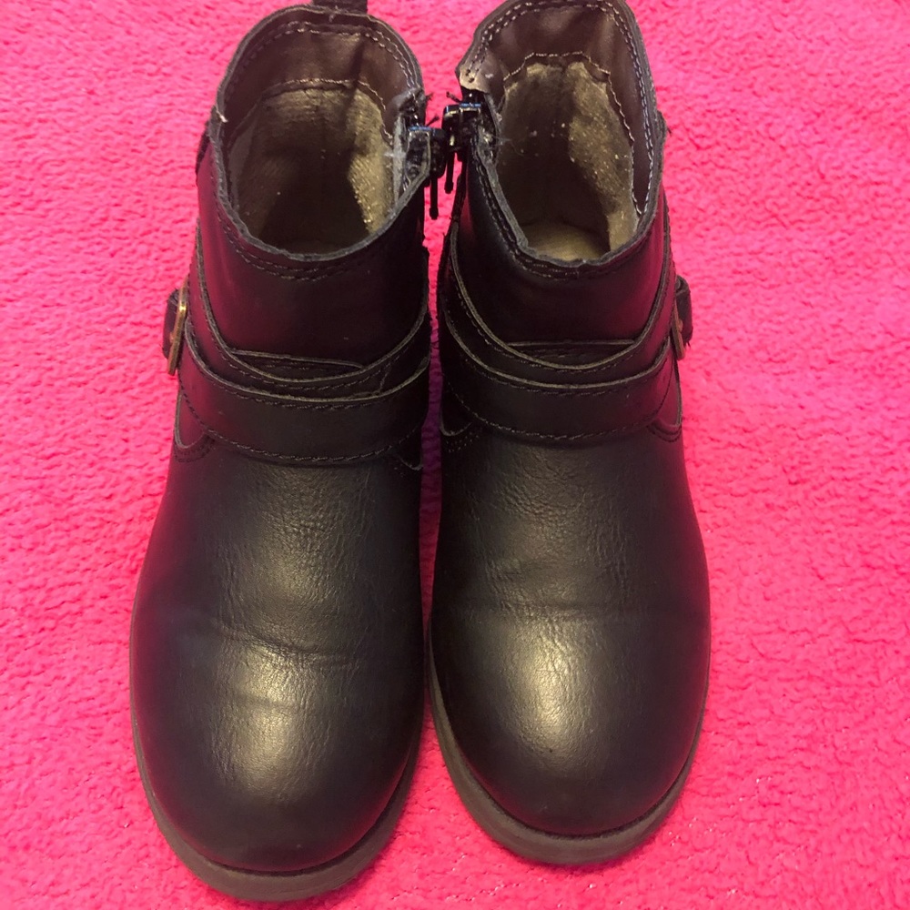 Carters Boots